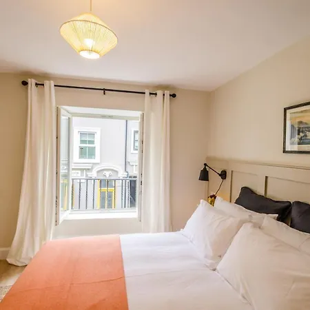Aparthotel Rookery Lane Food And Kenmare