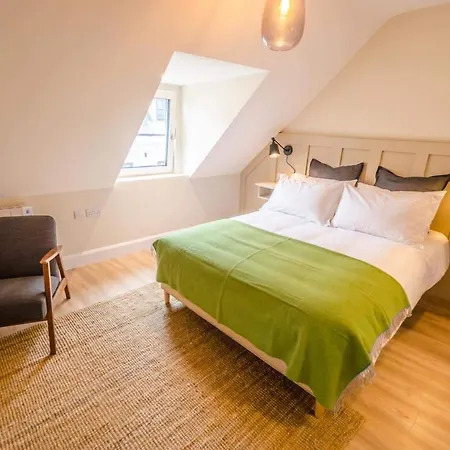 Aparthotel Rookery Lane Food And Kenmare