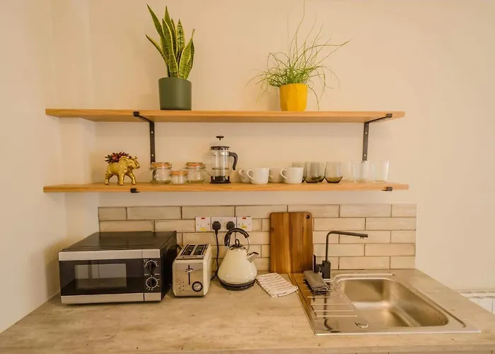 Rookery Lane Food And 게스트하우스 켄마어