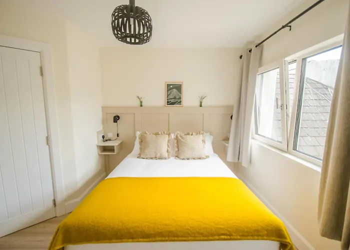 Rookery Lane Food And